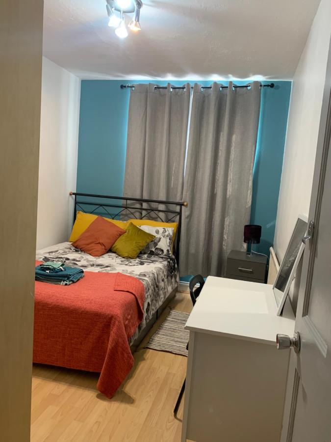 Stunning 3 Bedroom Flat In Stockwell ลอนดอน ภายนอก รูปภาพ