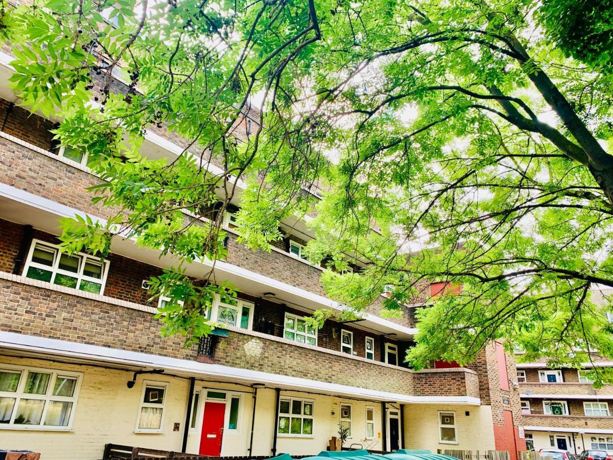 Stunning 3 Bedroom Flat In Stockwell ลอนดอน ภายนอก รูปภาพ